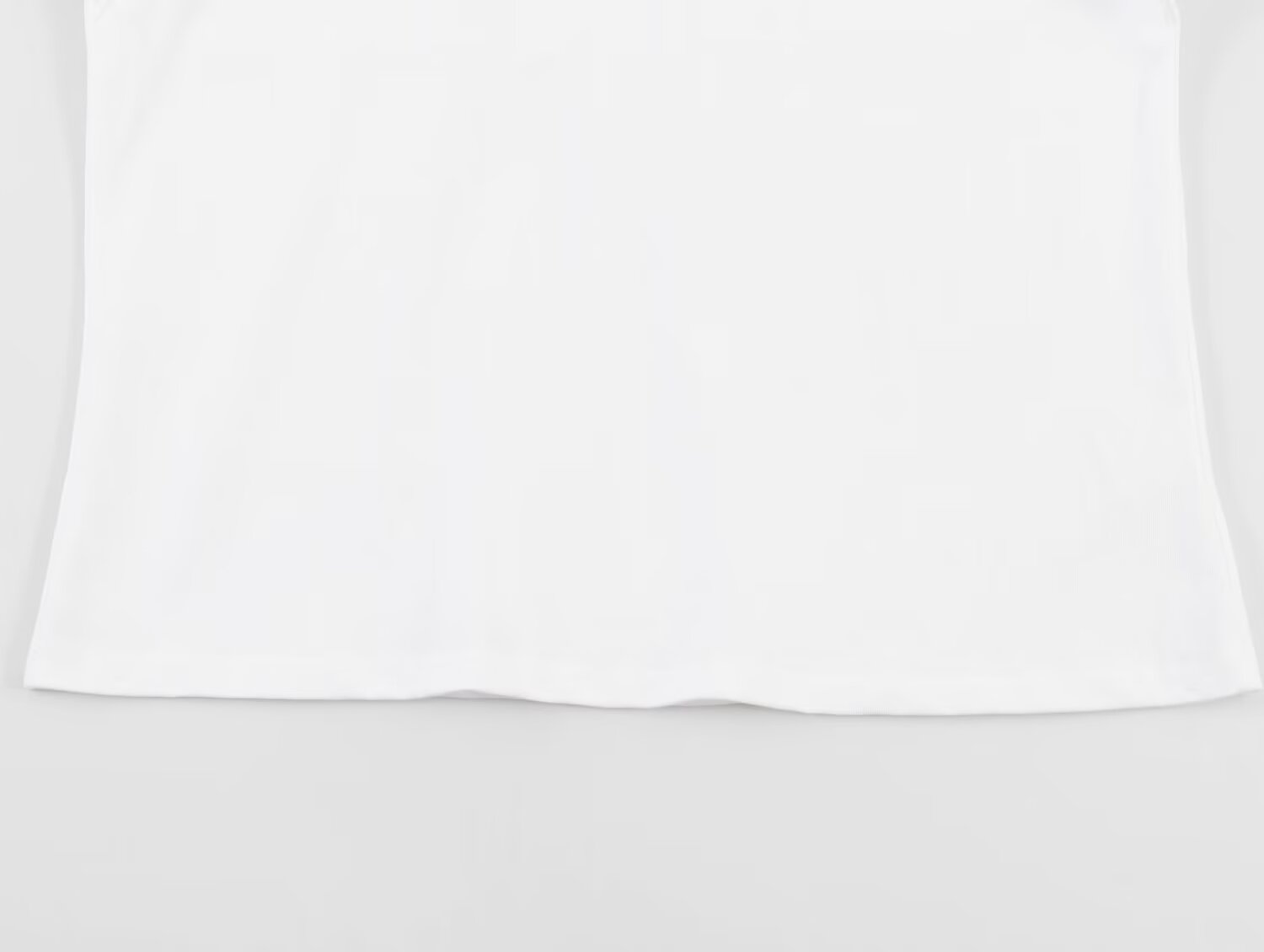 Women's Round-Neck Embroidered T-Shirt