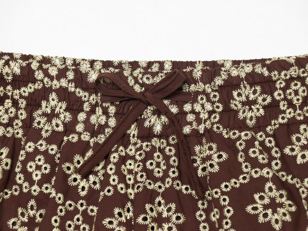 Women's hollow embroidery casual shorts