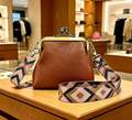 Women's new wide shoulder strap mini clip coin purse crossbody bag