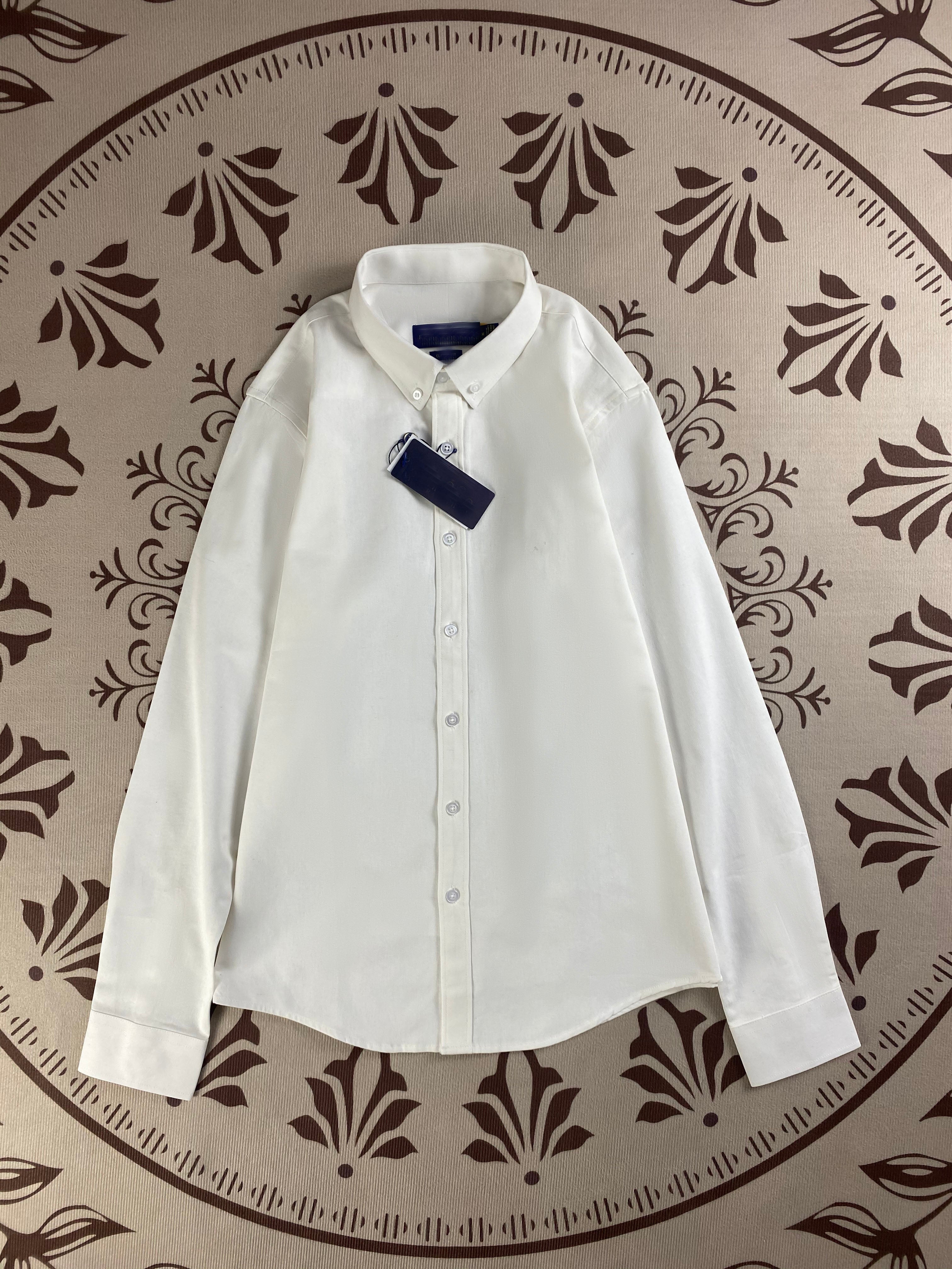 Men and women with the same new casual Joker cotton embroidered couple long sleeve shirt.