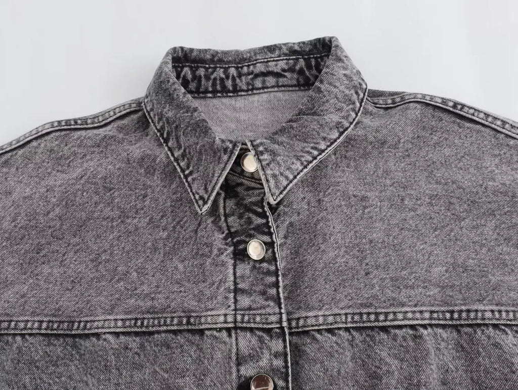Women's new fashion large pocket decoration loose casual denim jacket coat retro long sleeved Button up women's coat chic