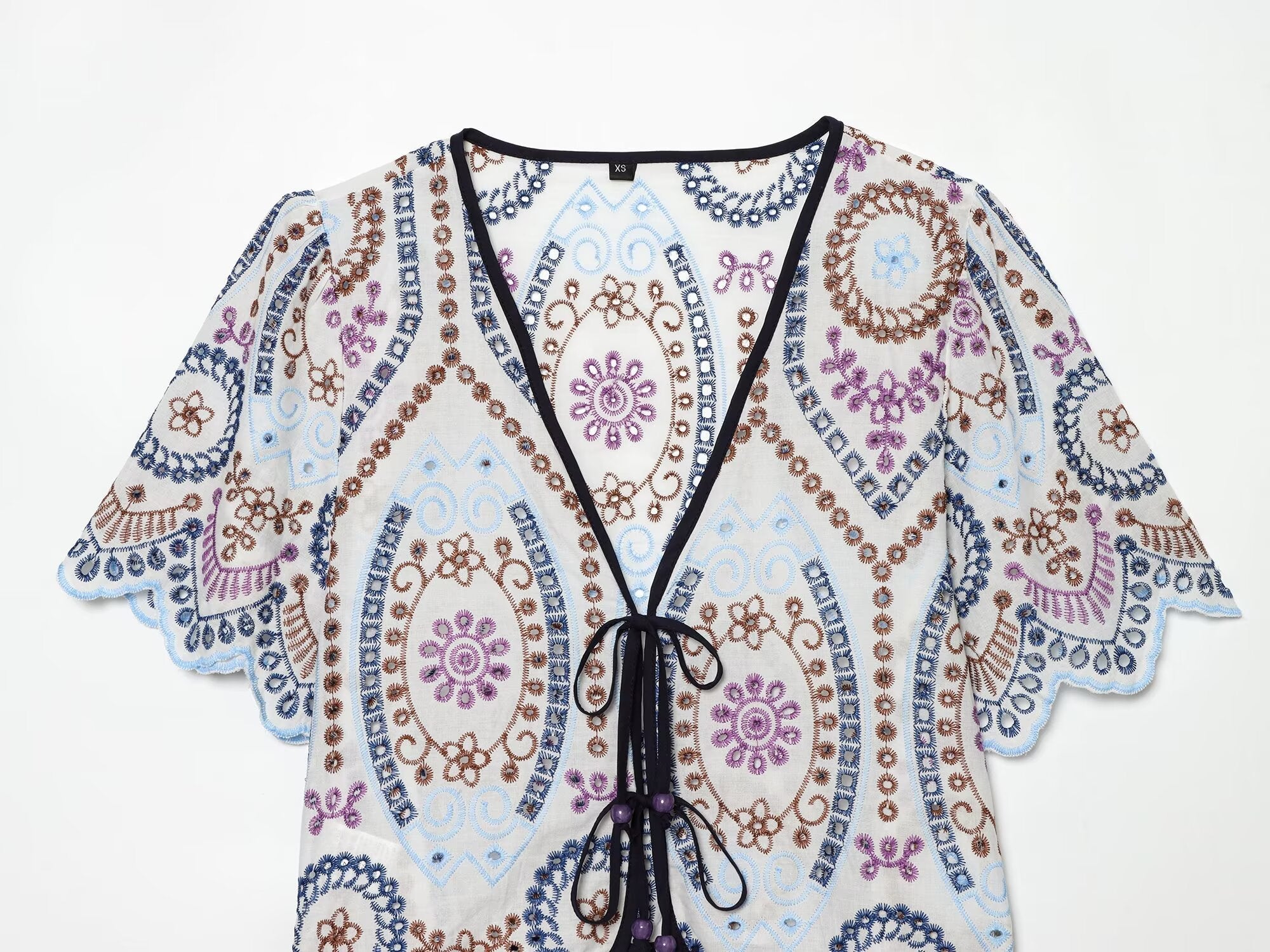 Women's hollowed out embroidered short top