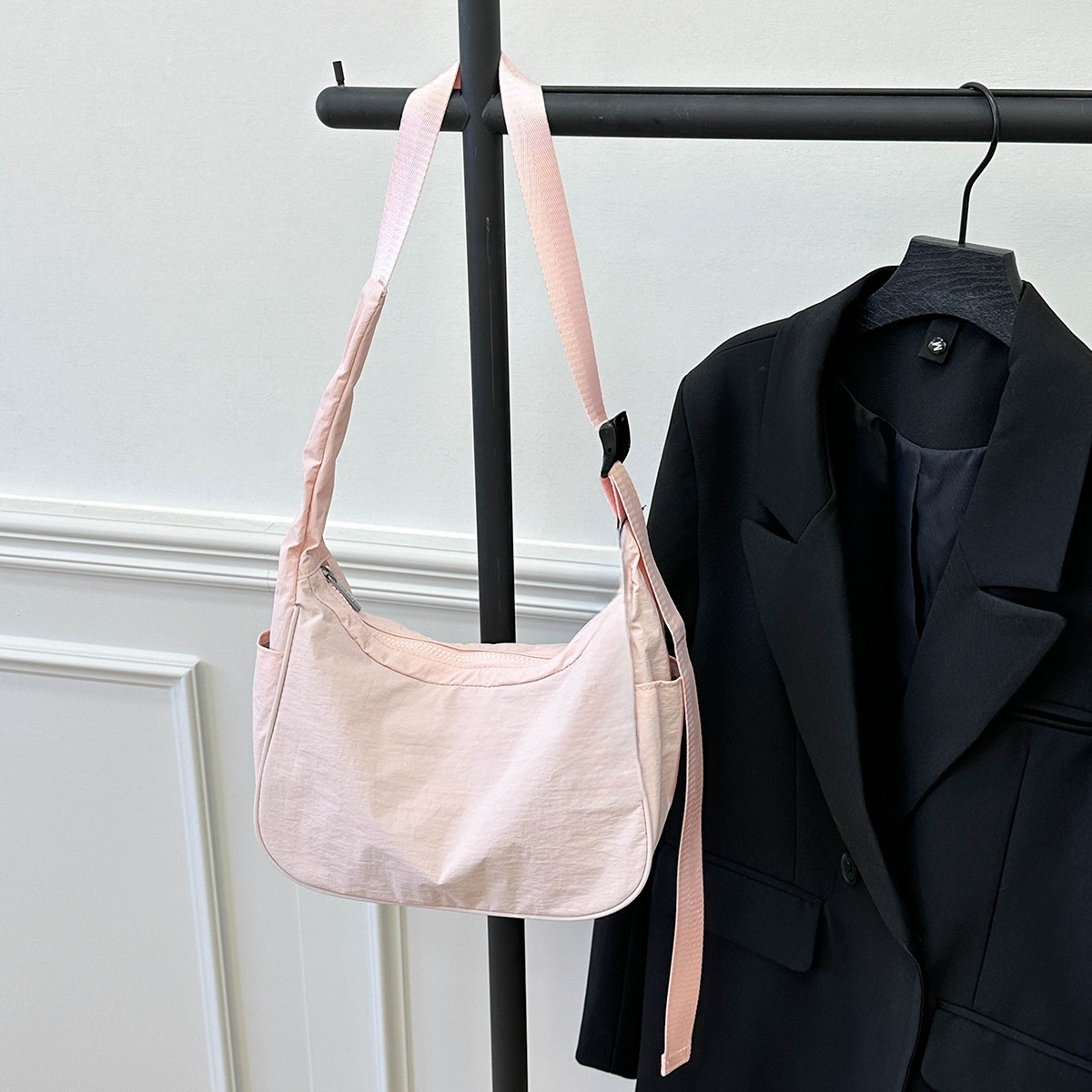 2026 new shoulder bag slung commuter underarm bag