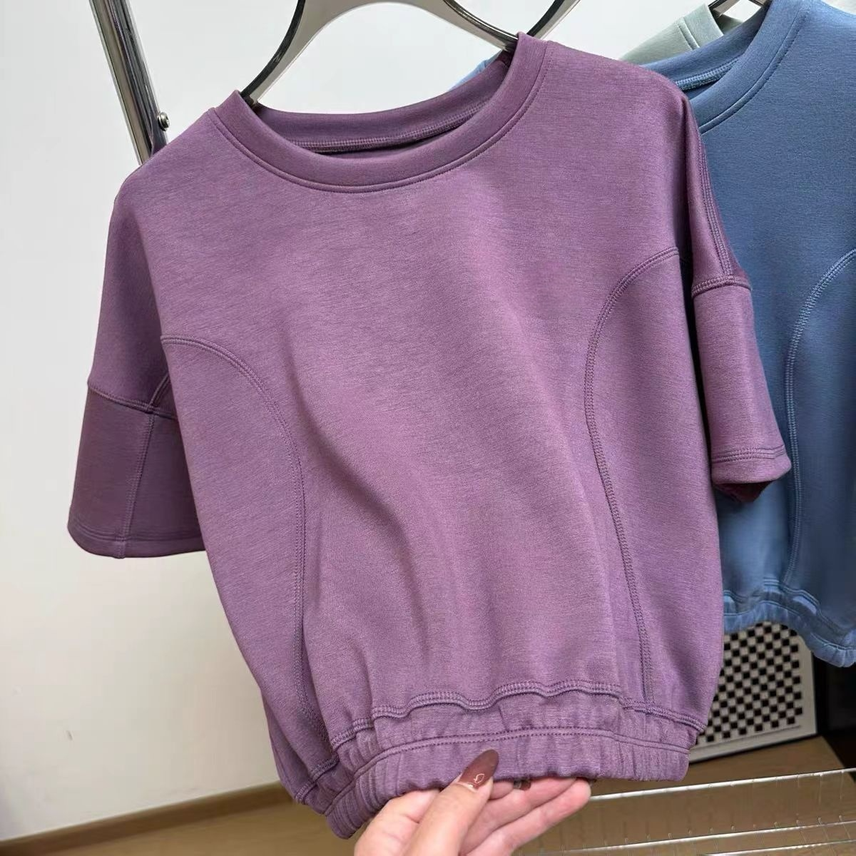 2026 women's new air yoga elastic hem navel short T-shirt