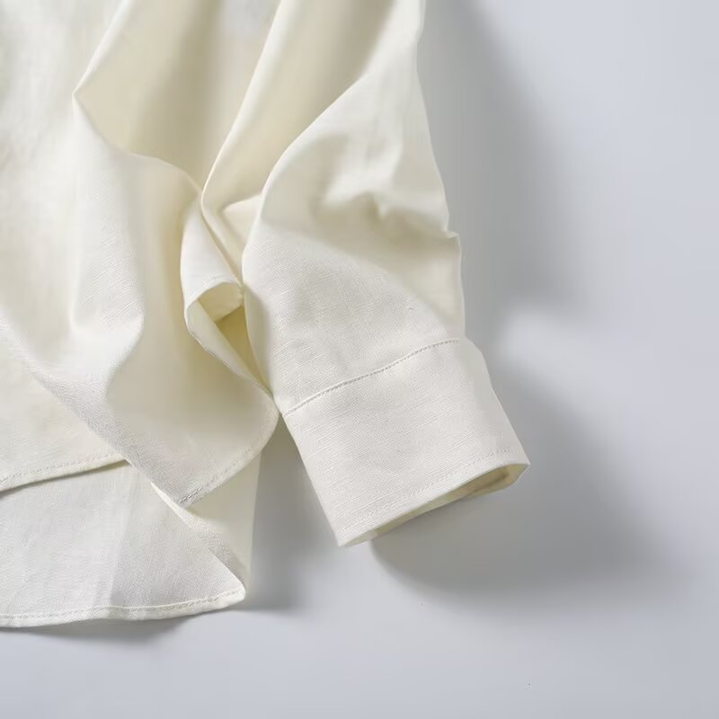 Women's solid color linen blend long sleeved shirt