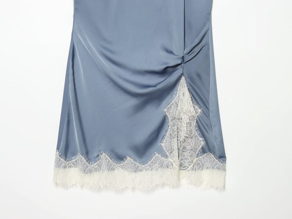 Women's lace hem satin textured dress
