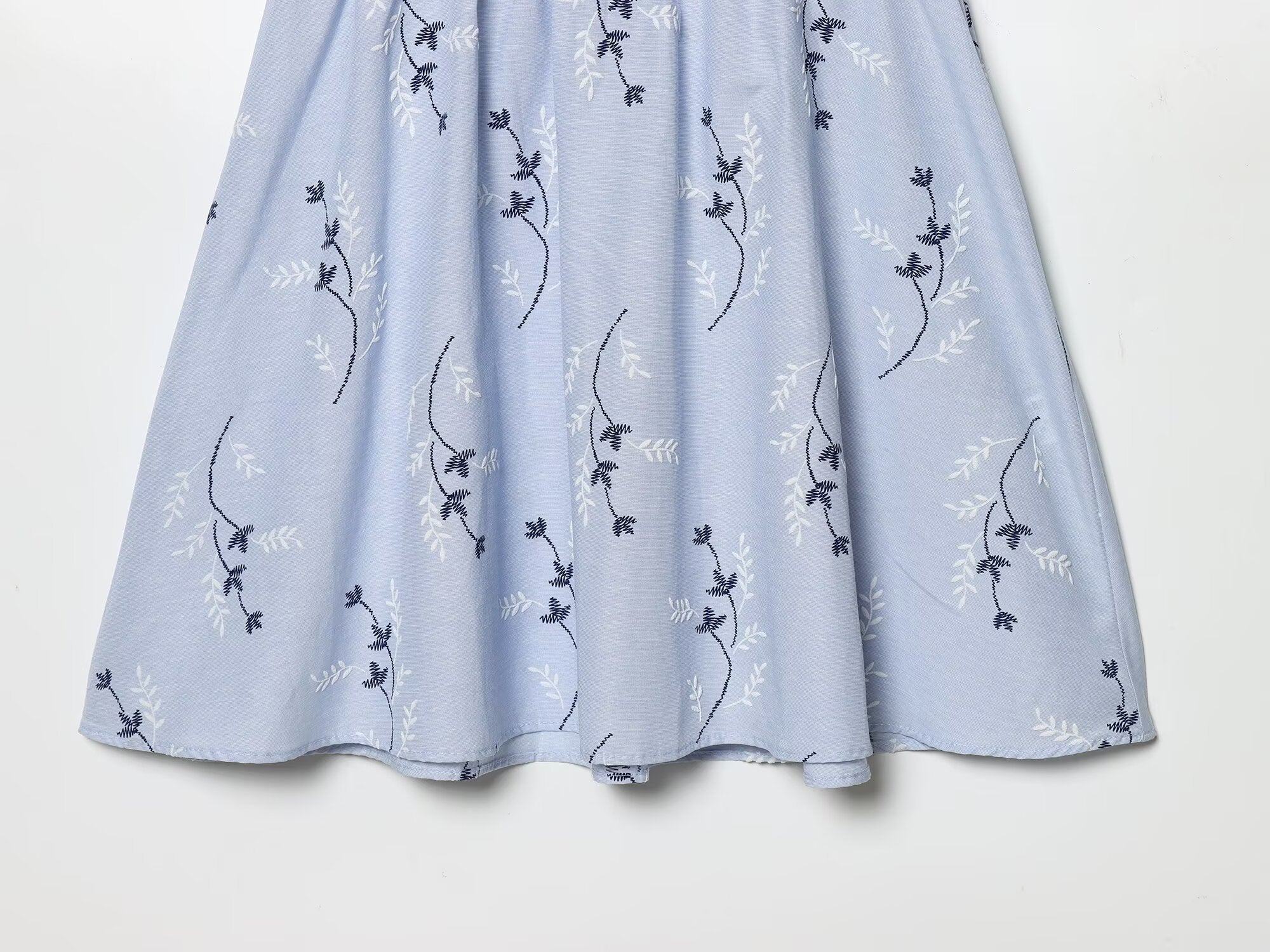 Women's pressed glue embroidered printed dress