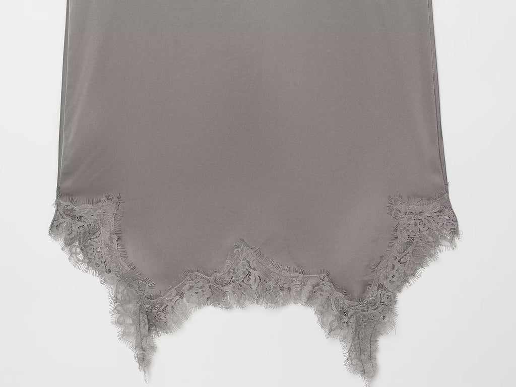 Women's pleated decorative lace suspender dress